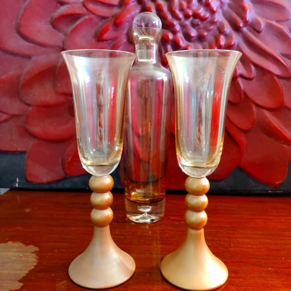 Vintage Wine Carafe and 2 Flute Wine Glasses